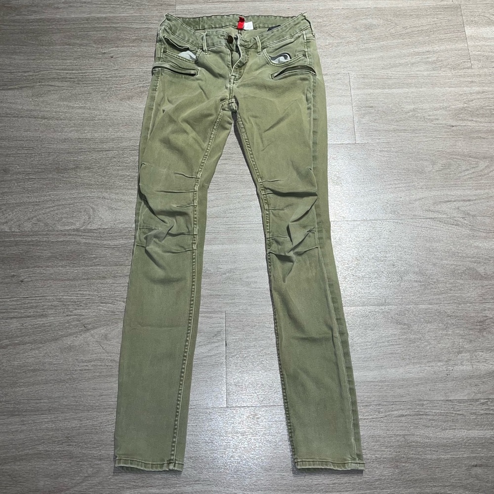 Green Pants
